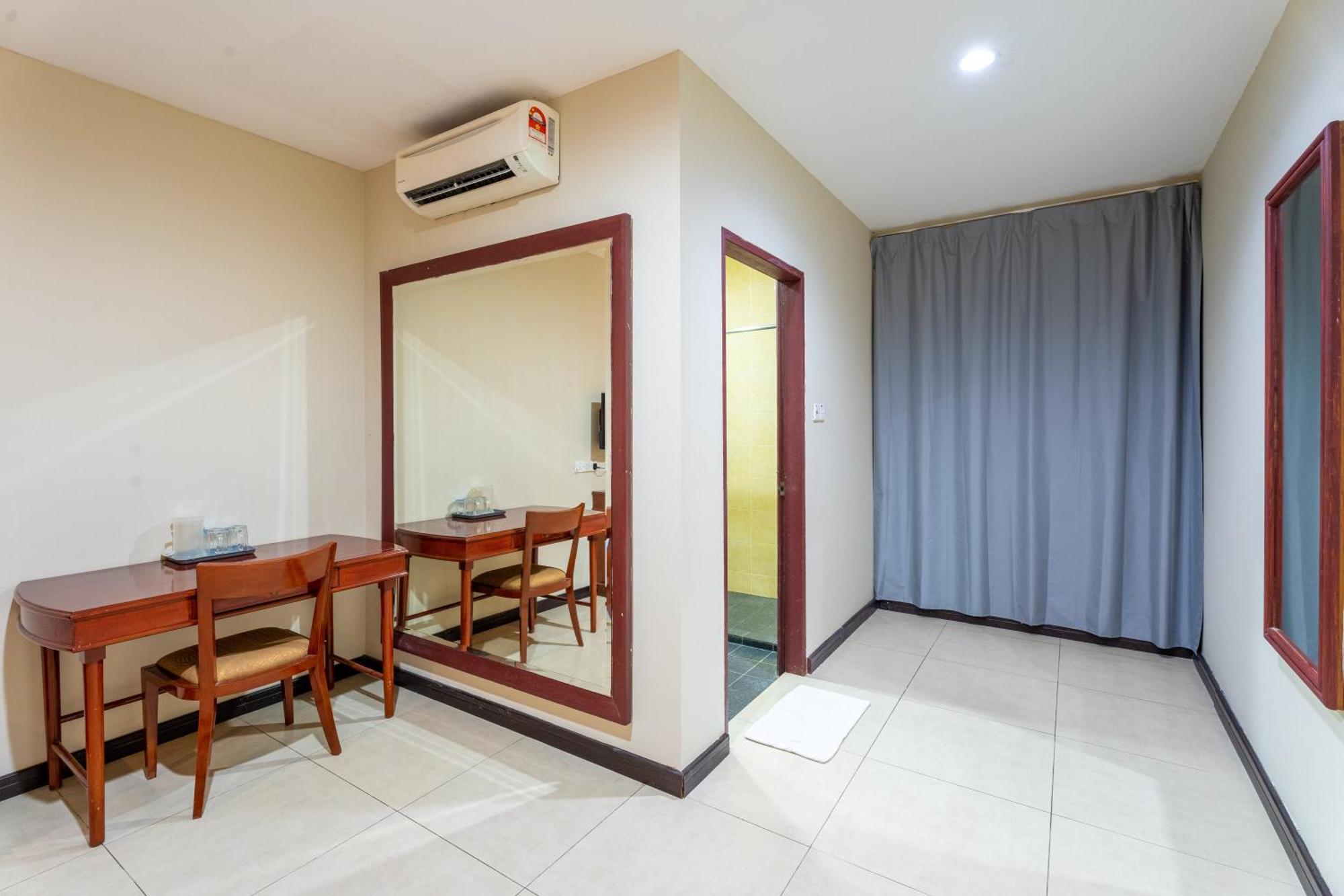Pertama Lodge Tawau Exterior foto