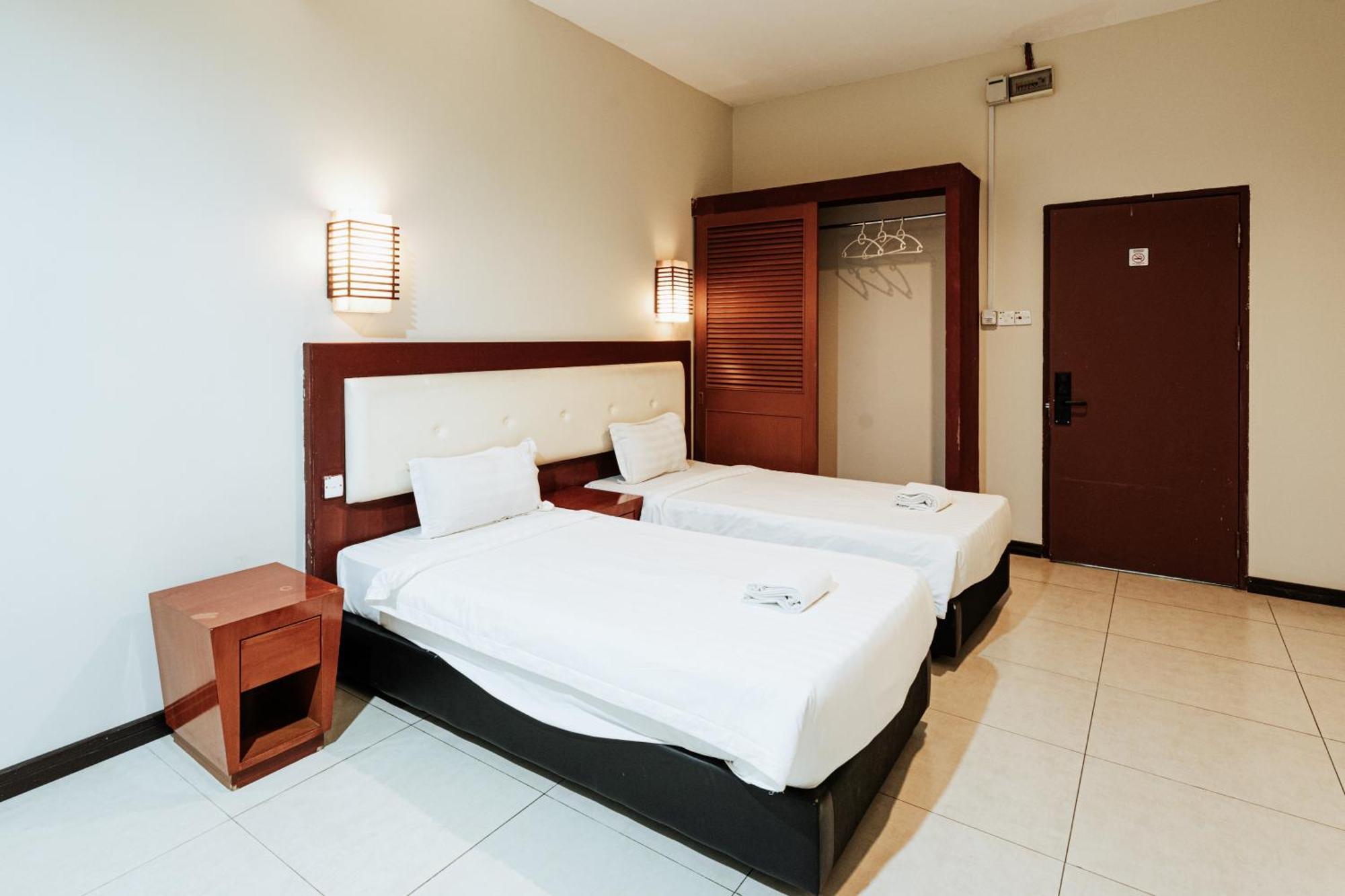 Pertama Lodge Tawau Exterior foto